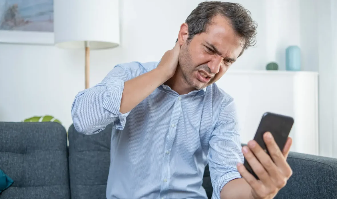 Tech-Neck-Syndrome